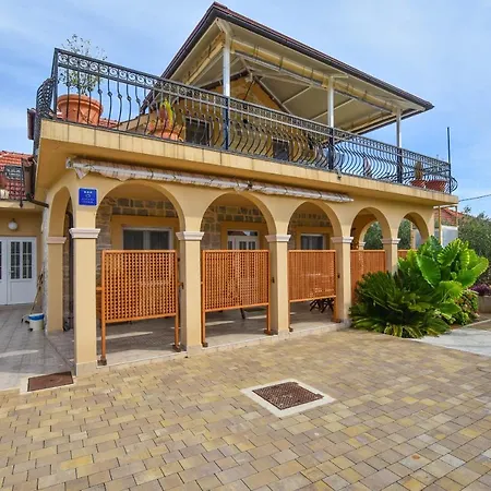 Ferienhaus House Vila Rosales Ugljan