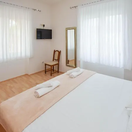 House Vila Rosales Ferienhaus *